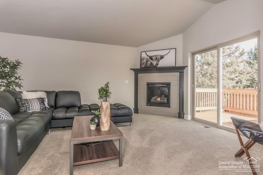 27 Elm - Residential