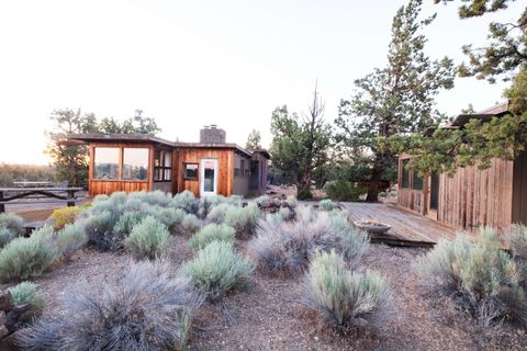 Tiny photo for 65255 Swalley Road, Bend, OR 97703 (MLS # 220207865)