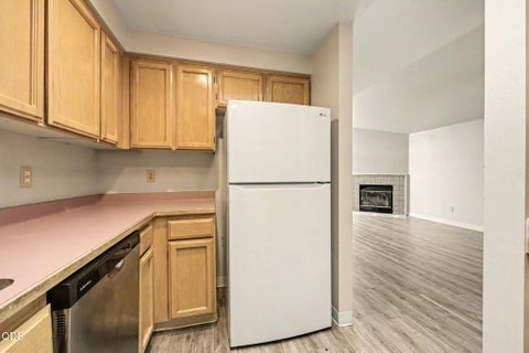 Tiny photo for 360 Glenn Street, Ashland, OR 97520 (MLS # 220223166)
