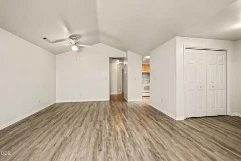Tiny photo for 360 Glenn Street, Ashland, OR 97520 (MLS # 220223166)