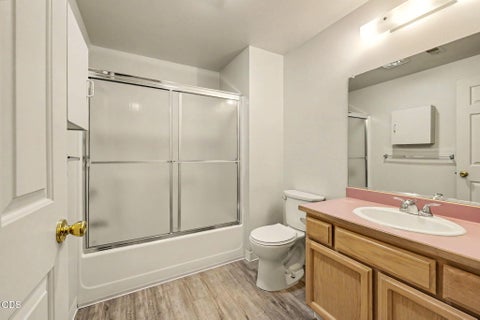 Tiny photo for 360 Glenn Street, Ashland, OR 97520 (MLS # 220223166)