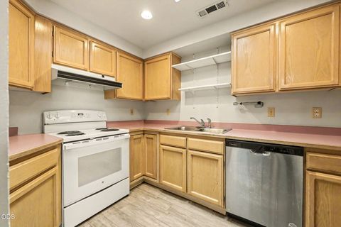 Tiny photo for 360 Glenn Street, Ashland, OR 97520 (MLS # 220223166)