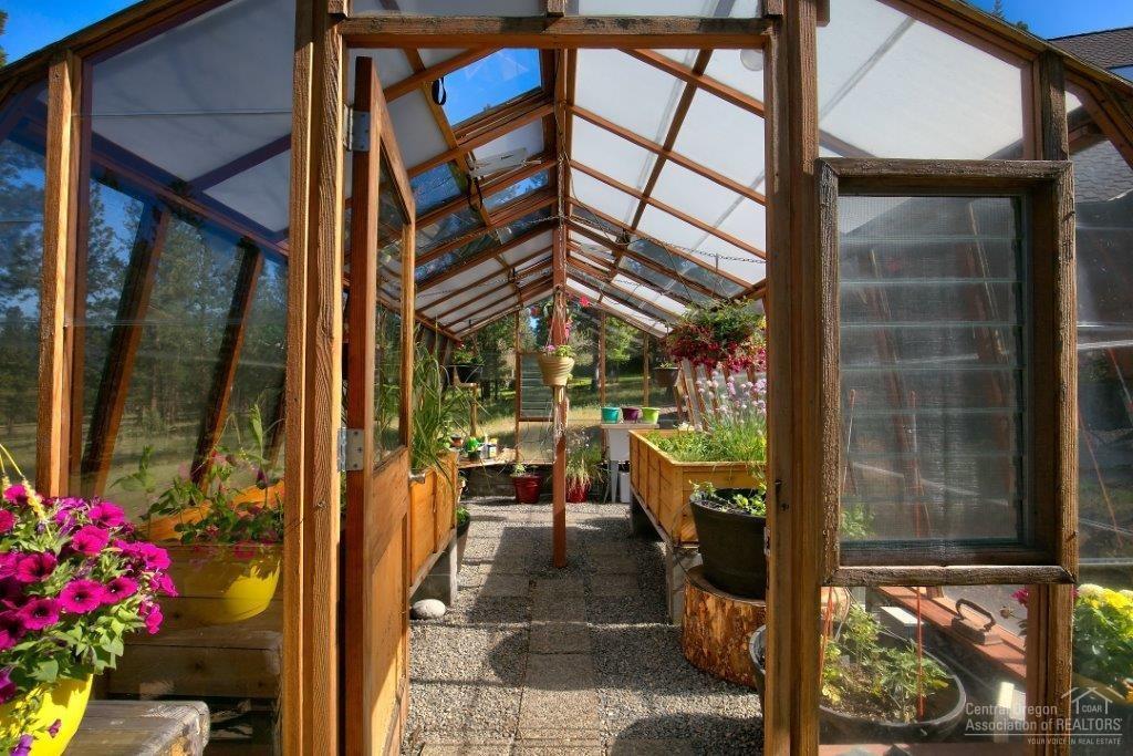 Cascade Meadow Ranch - Residential