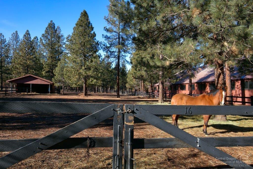 Cascade Meadow Ranch - Residential