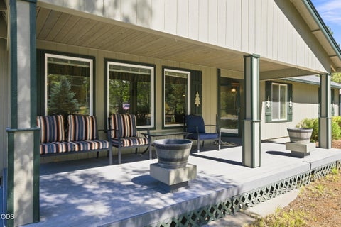 Tiny photo for 15654 Twin Drive, La Pine, OR 97739 (MLS # 220228519)