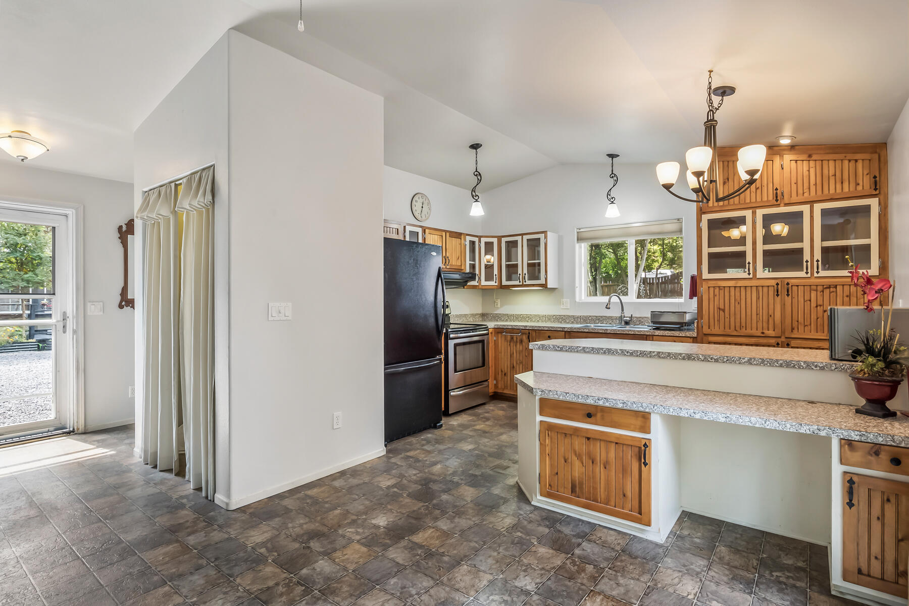 Romaine Village - Residential