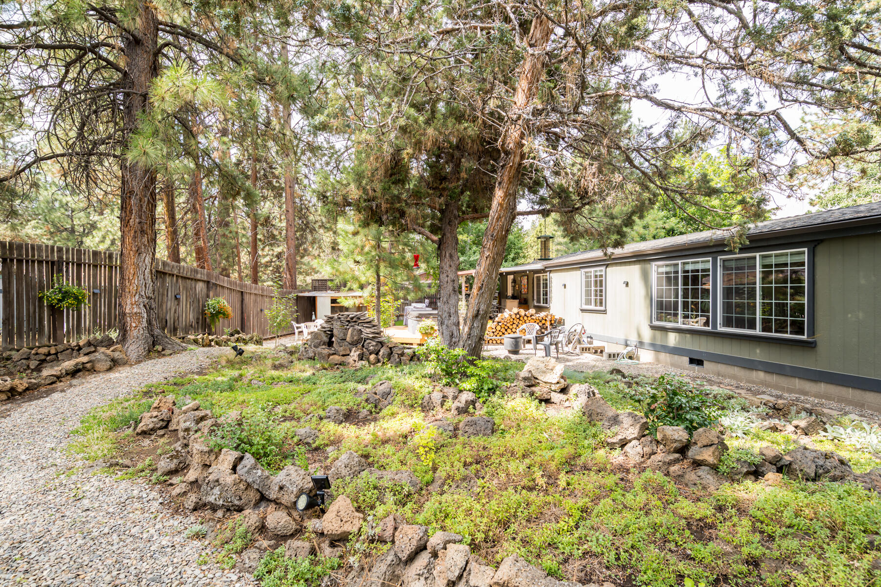 Romaine Village - Residential