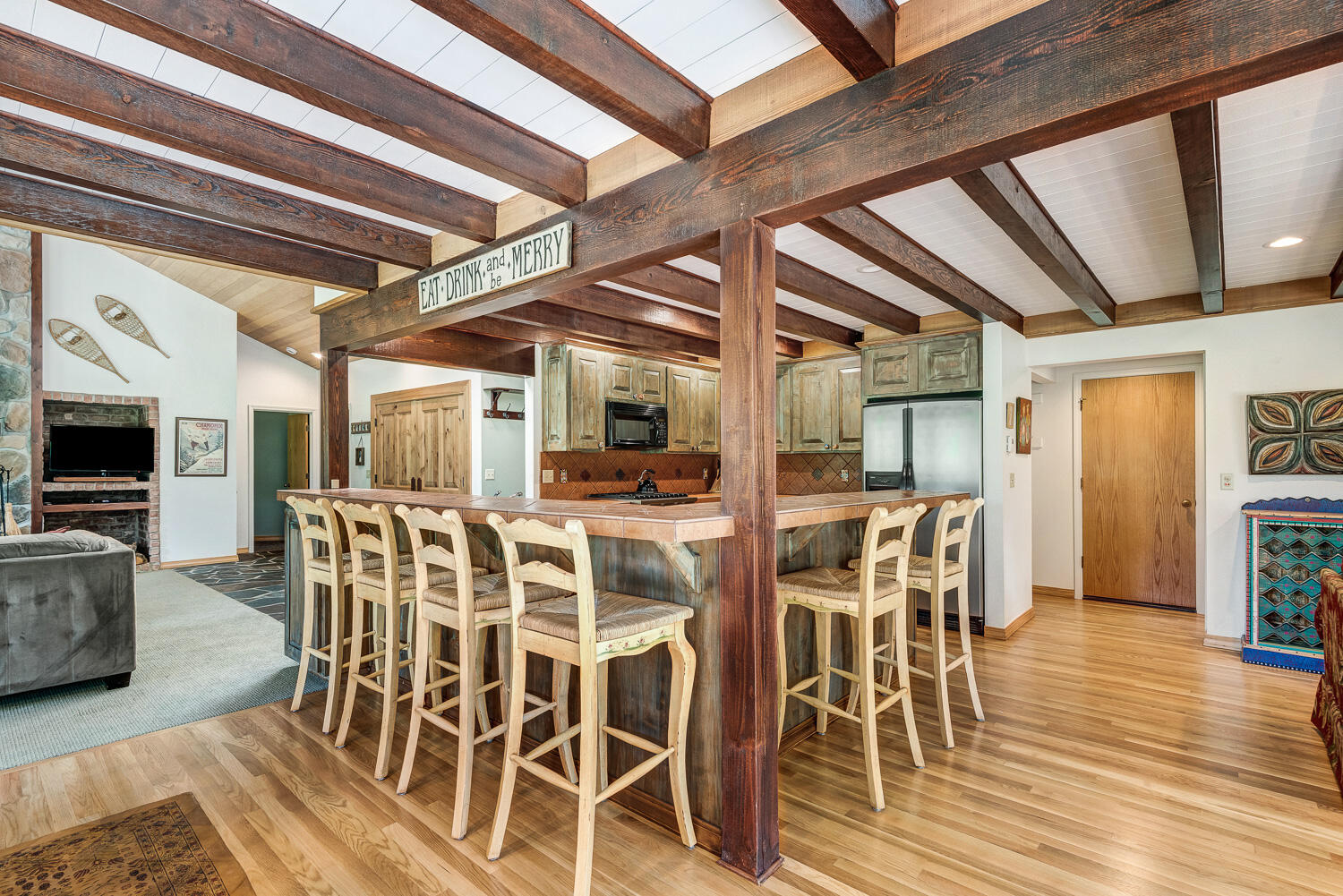 Fairway Point Villag - Residential