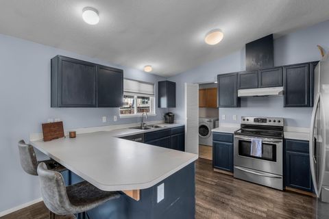 Tiny photo for 311 Geneva Street, Culver, OR 97734 (MLS # 220212222)