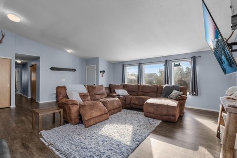 Tiny photo for 311 Geneva Street, Culver, OR 97734 (MLS # 220212222)