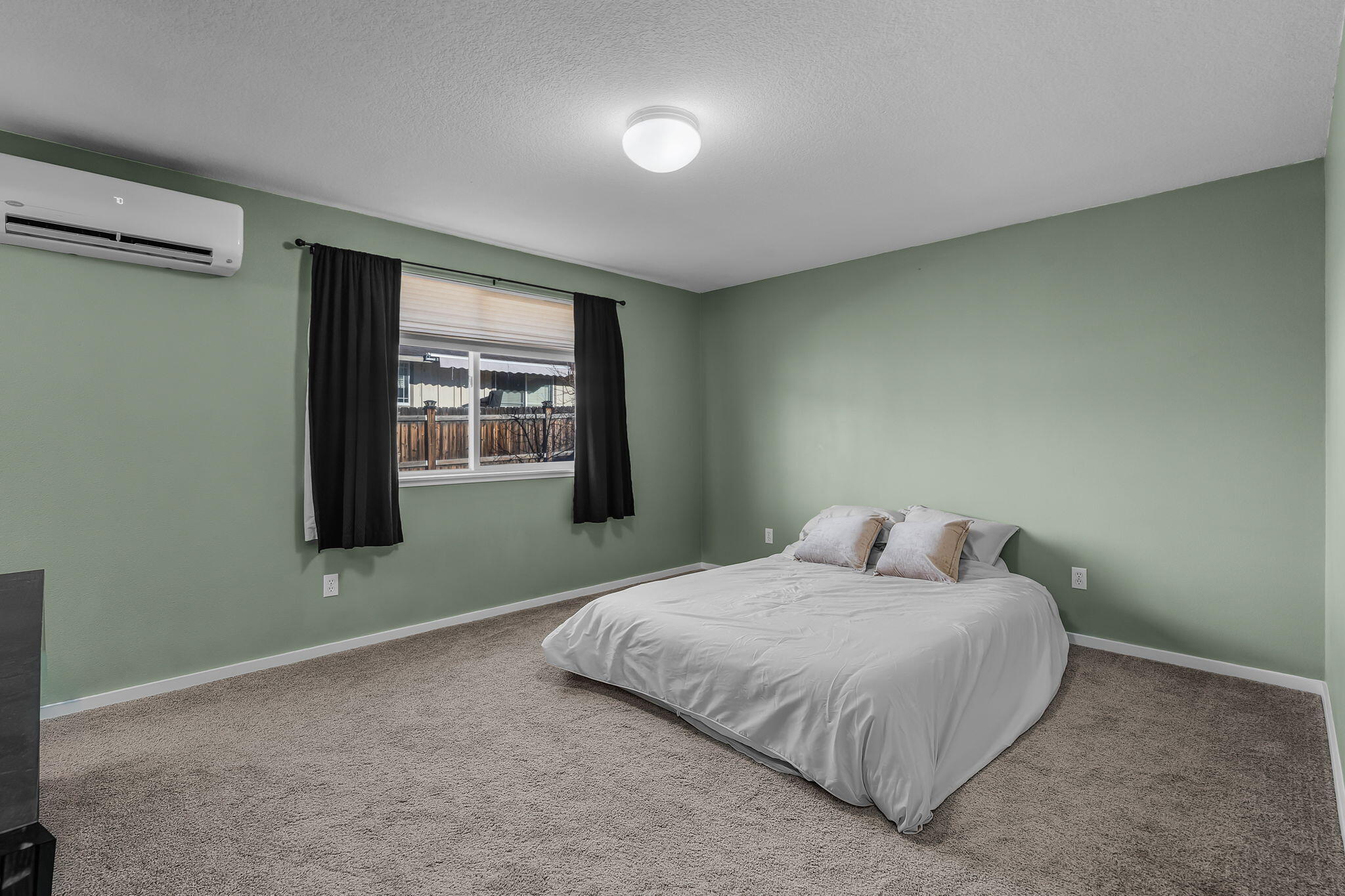 Palisades Estate - Residential