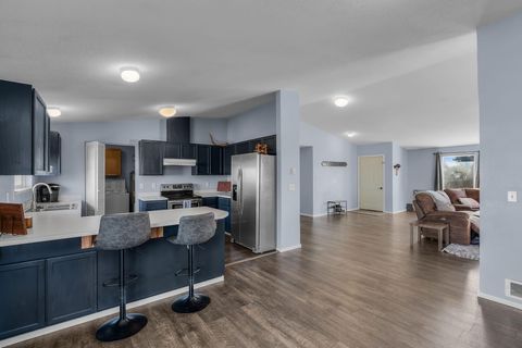 Tiny photo for 311 Geneva Street, Culver, OR 97734 (MLS # 220212222)