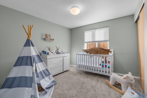 Tiny photo for 311 Geneva Street, Culver, OR 97734 (MLS # 220212222)