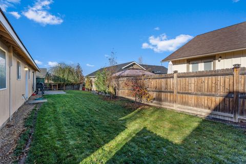 Tiny photo for 311 Geneva Street, Culver, OR 97734 (MLS # 220212222)