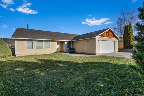 Tiny photo for 311 Geneva Street, Culver, OR 97734 (MLS # 220212222)