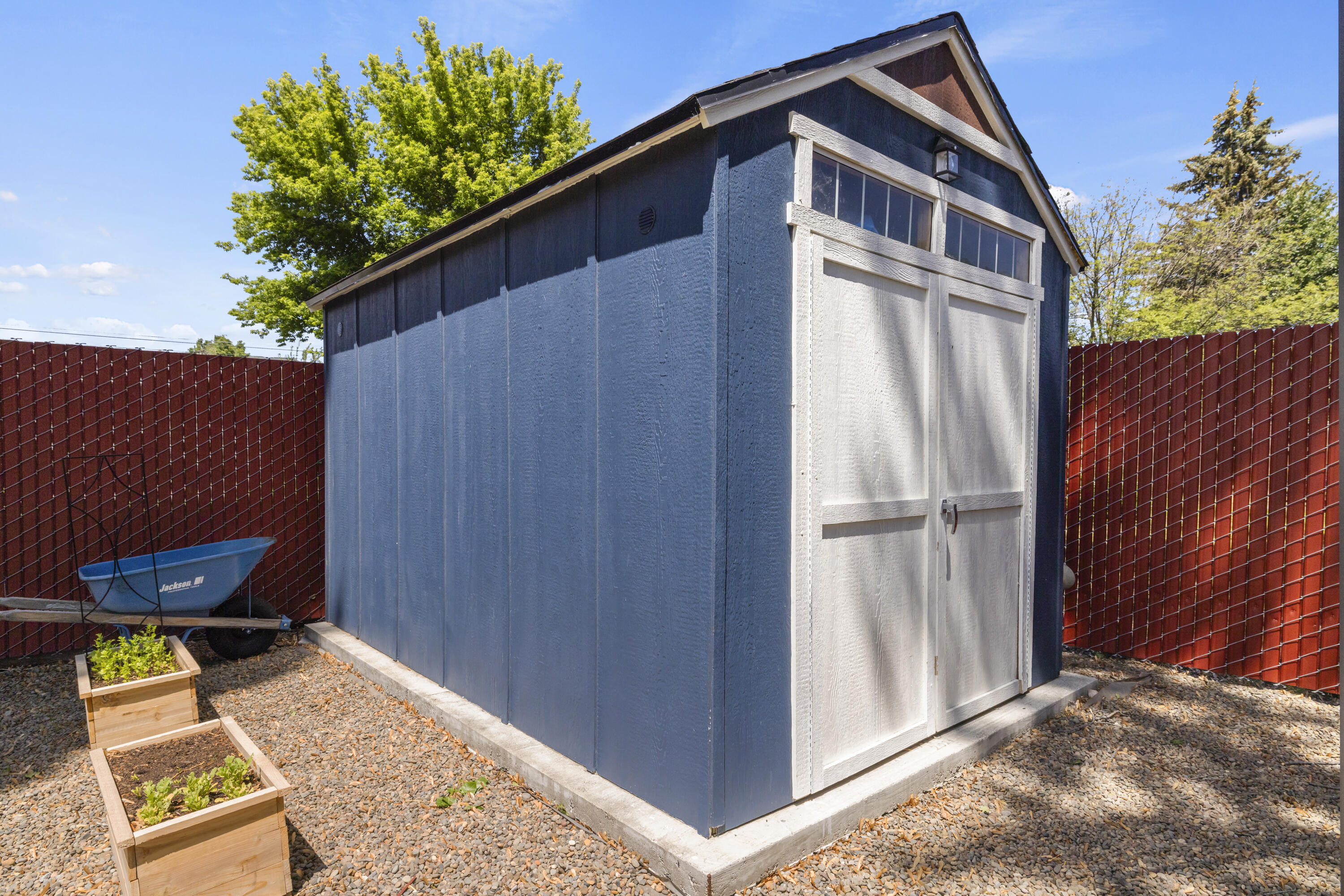 Kennicott Country Estates - Residential