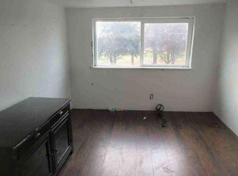Tiny photo for 1036 W Hermiston Avenue, Hermiston, OR 97838 (MLS # 220219267)