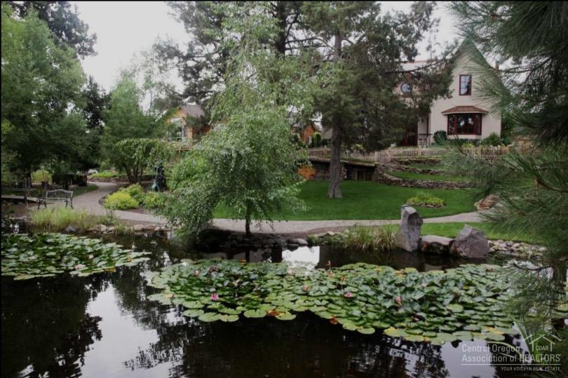 Hiatus - Residential