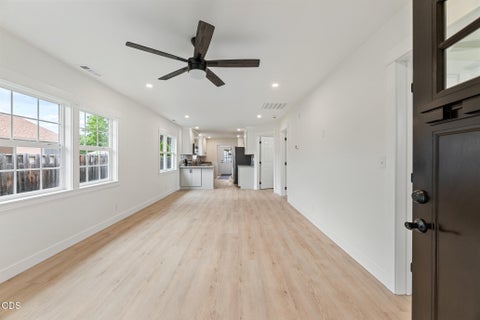 Tiny photo for 524 Berrydale Avenue, Medford, OR 97501 (MLS # 220225755)