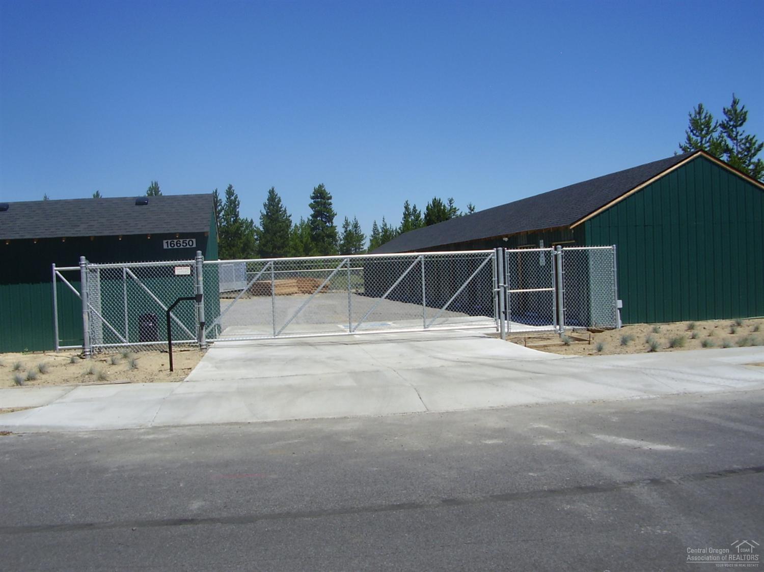 Newberry_Business_Pk - Commercial Sale