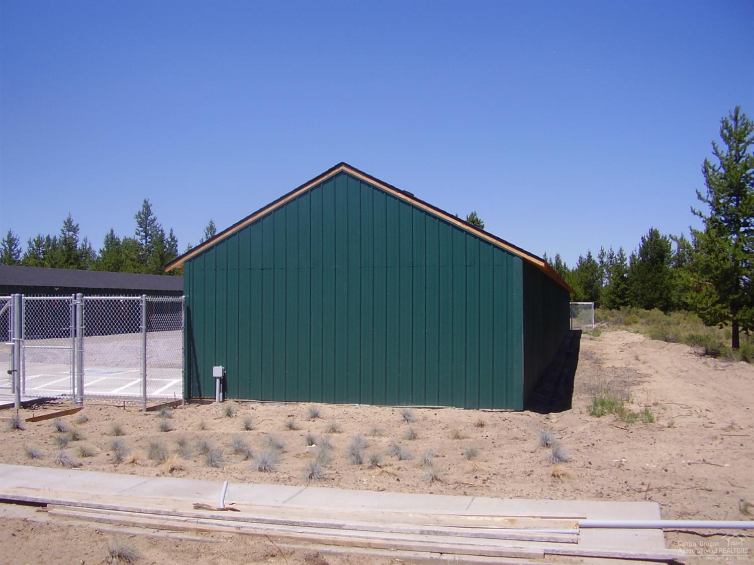 Newberry_Business_Pk - Commercial Sale