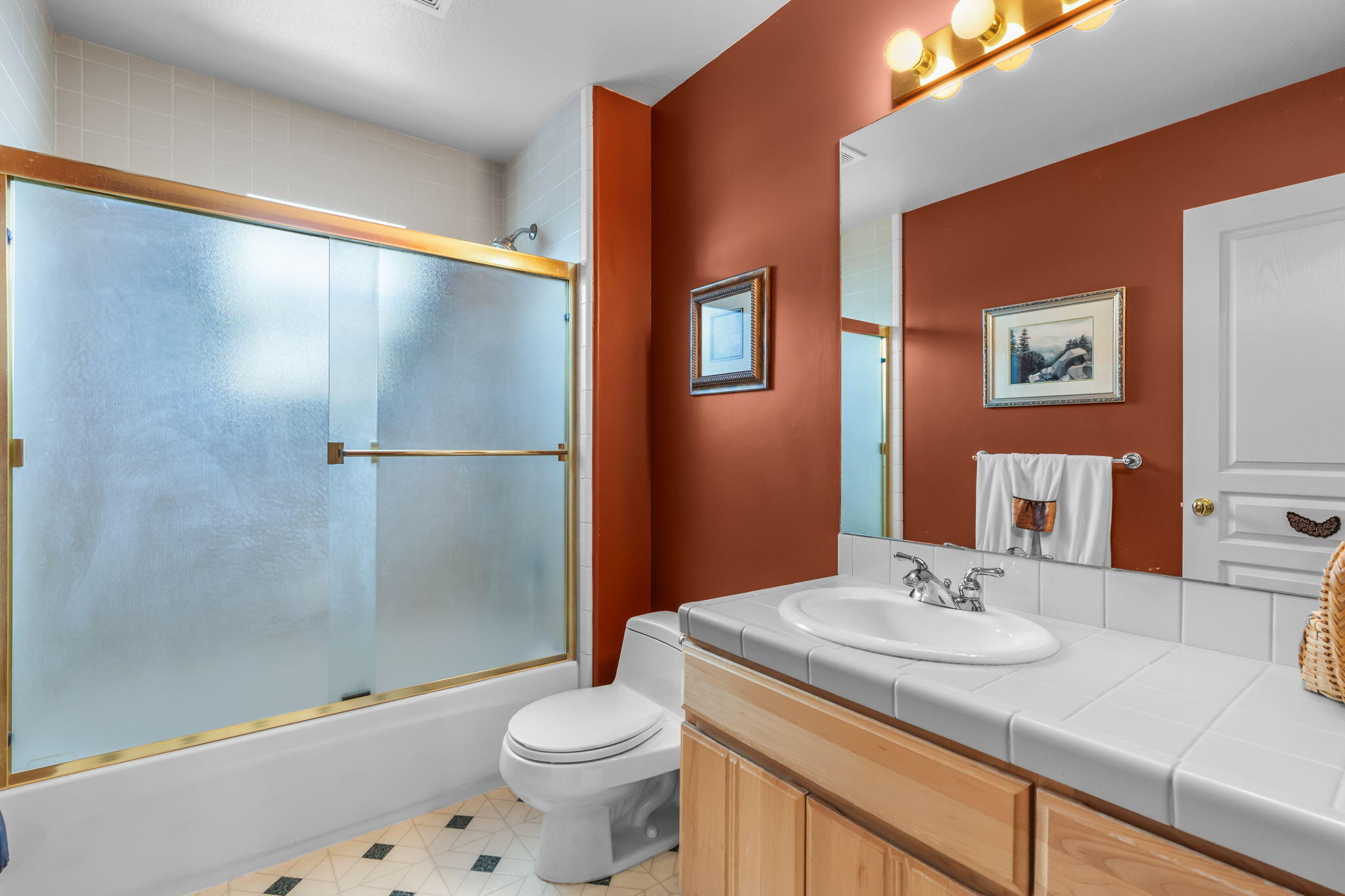 McKenzie Estates - Residential