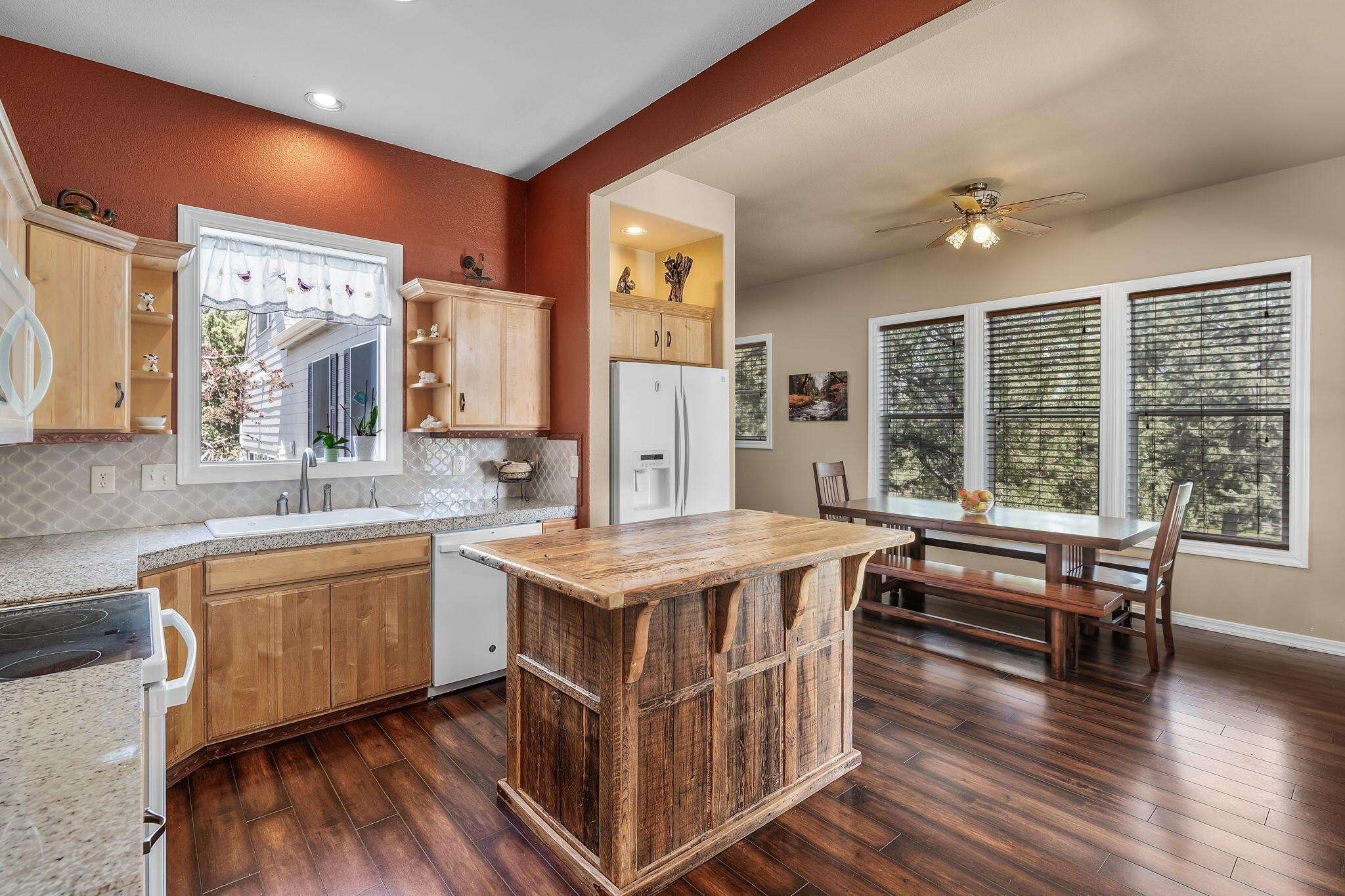 McKenzie Estates - Residential