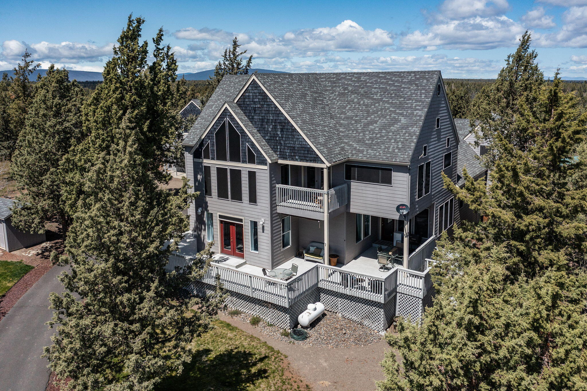 McKenzie Estates - Residential