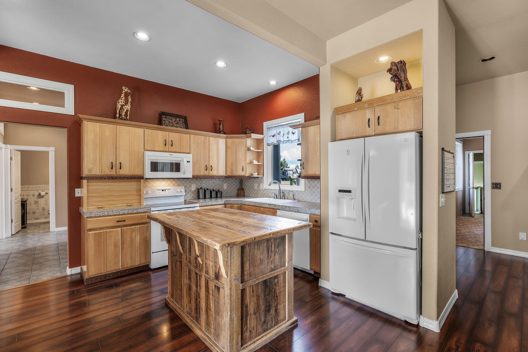 McKenzie Estates - Residential