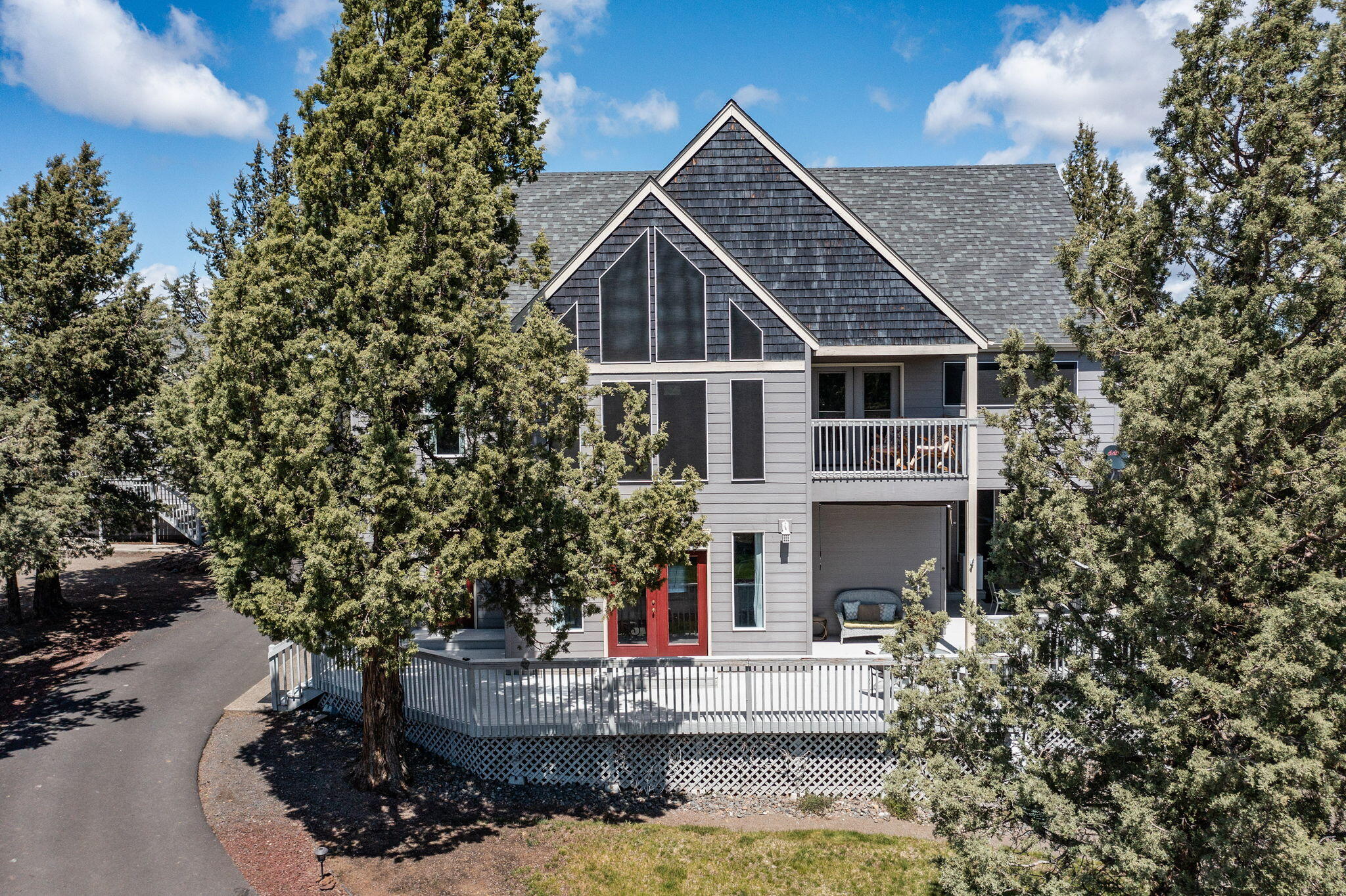 McKenzie Estates - Residential