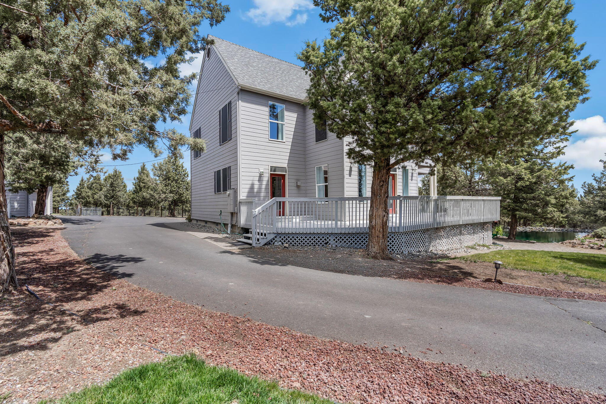 McKenzie Estates - Residential