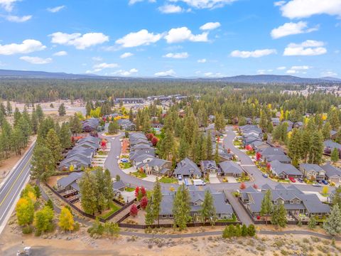 Tiny photo for 60383 Hedgewood Lane, Bend, OR 97702 (MLS # 220211680)