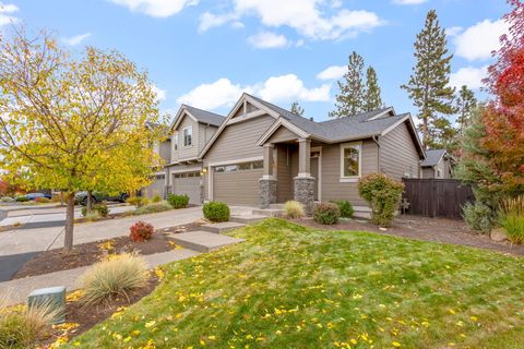 Tiny photo for 60383 Hedgewood Lane, Bend, OR 97702 (MLS # 220211680)