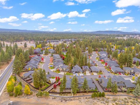 Tiny photo for 60383 Hedgewood Lane, Bend, OR 97702 (MLS # 220211680)