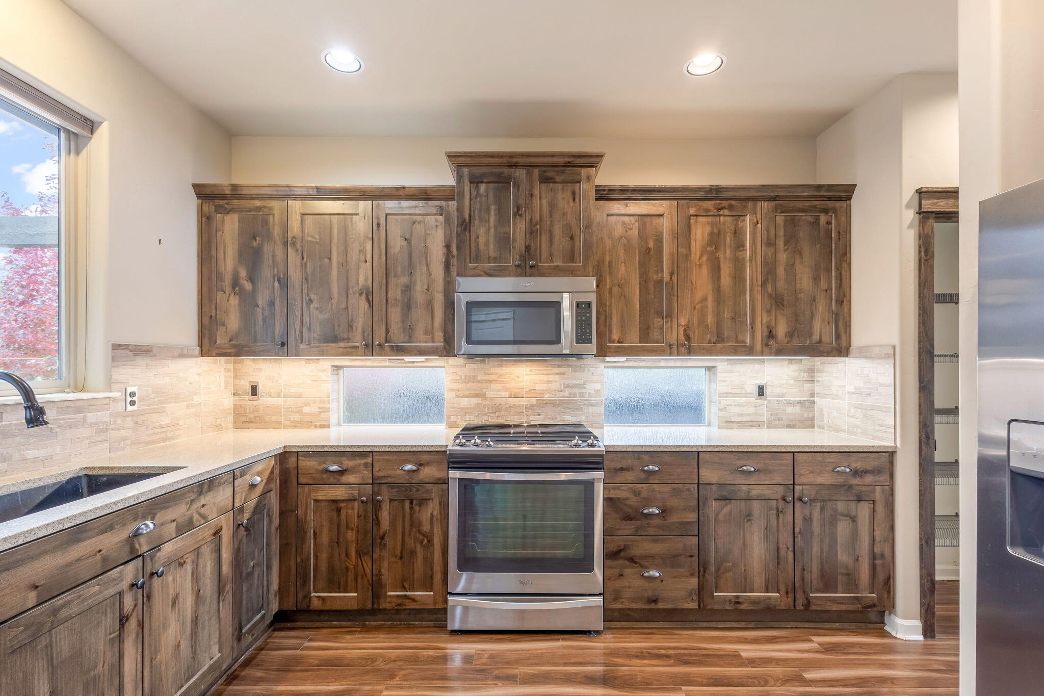 60383 Hedgewood Lane