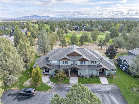 Tiny photo for 964 Golden Pheasant Drive, Redmond, OR 97756 (MLS # 220210231)