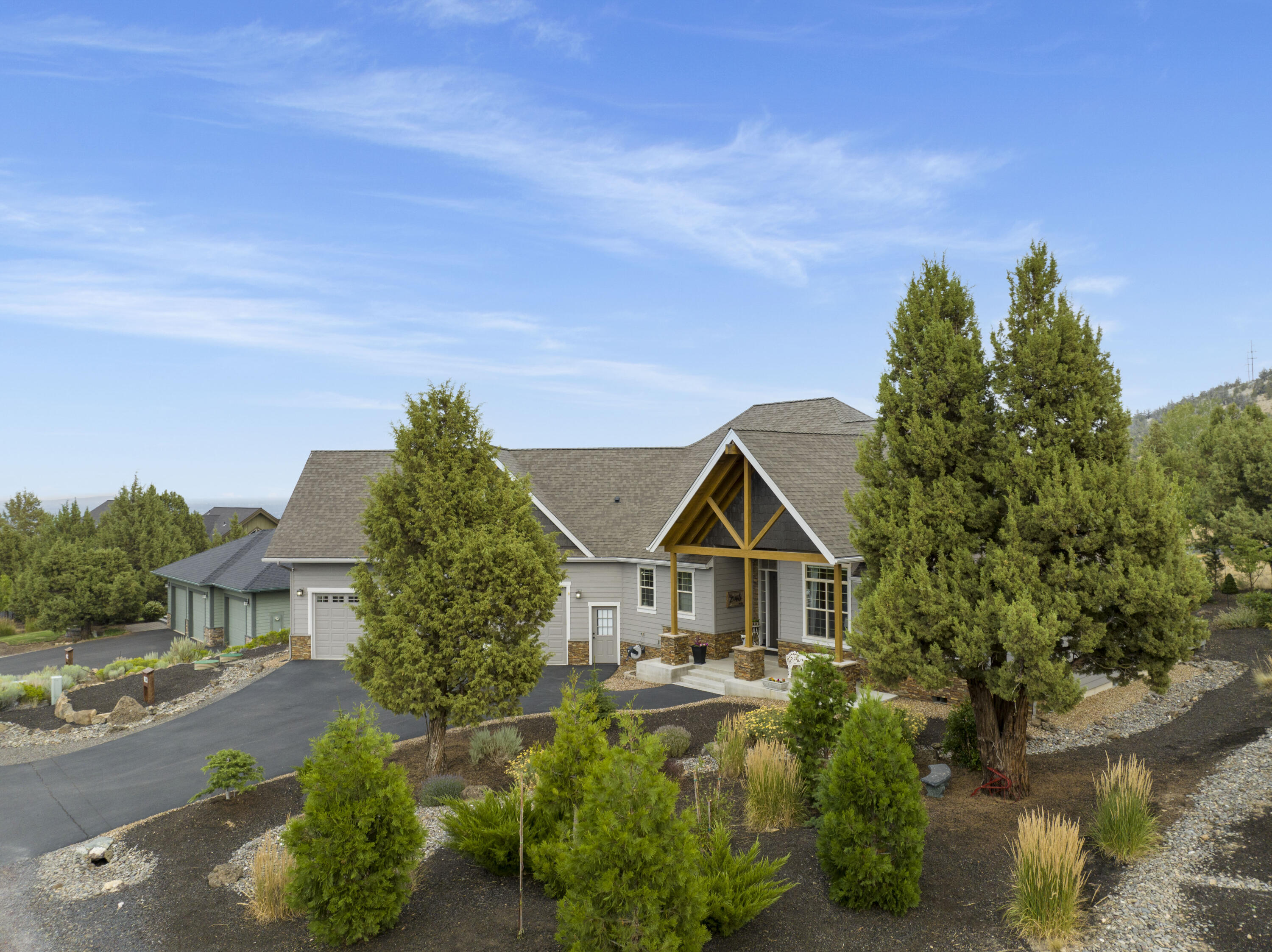 Ridge At Eagle Crest - Residential