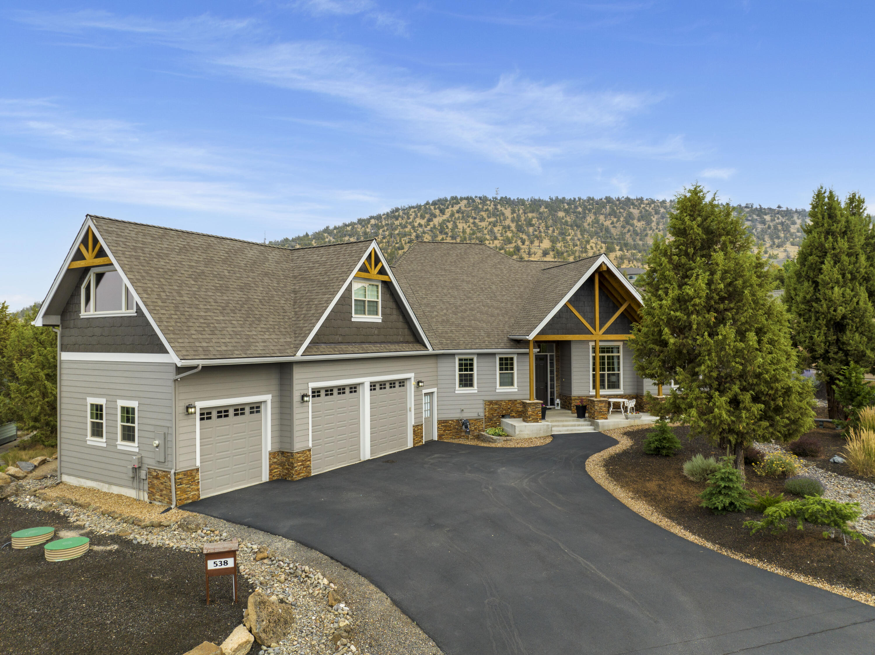 Ridge At Eagle Crest - Residential