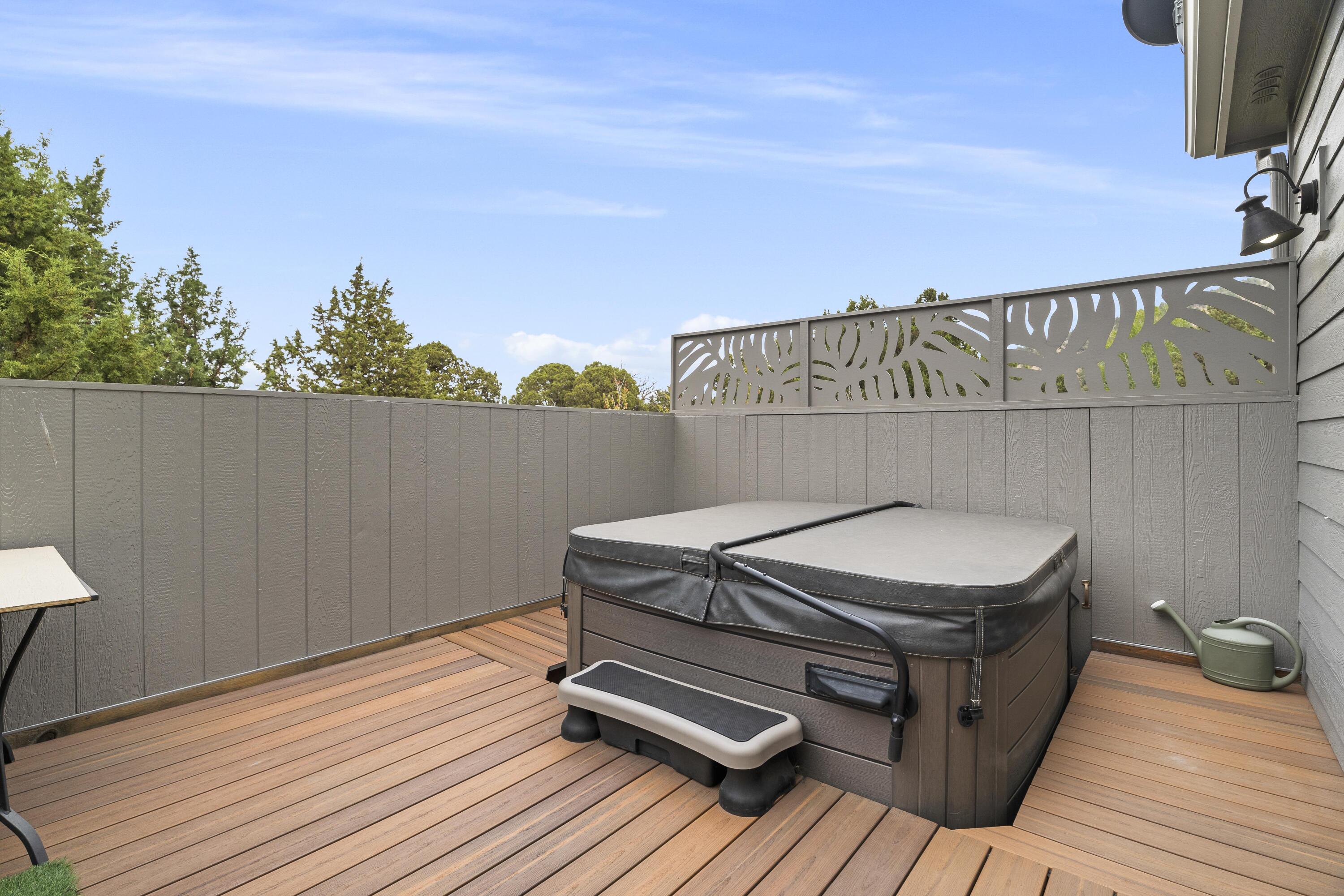 Ridge At Eagle Crest - Residential