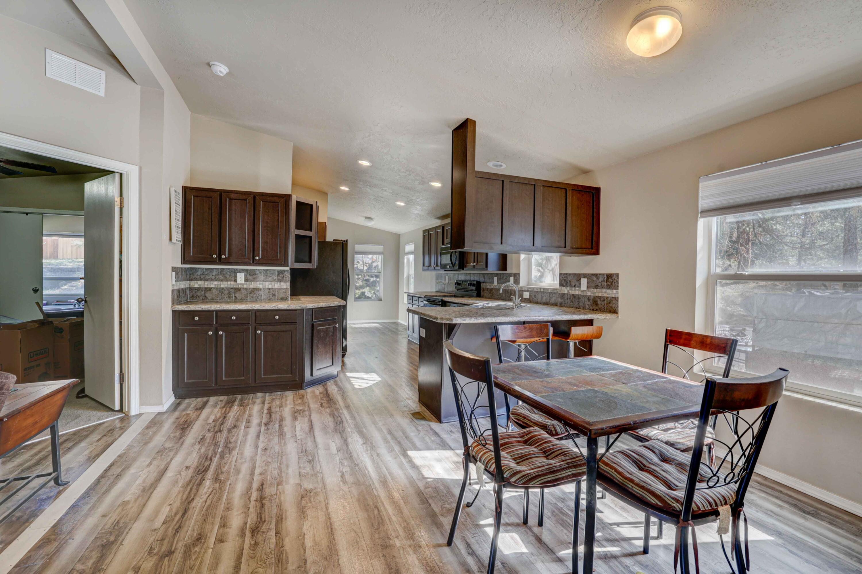 Romaine Village - Residential