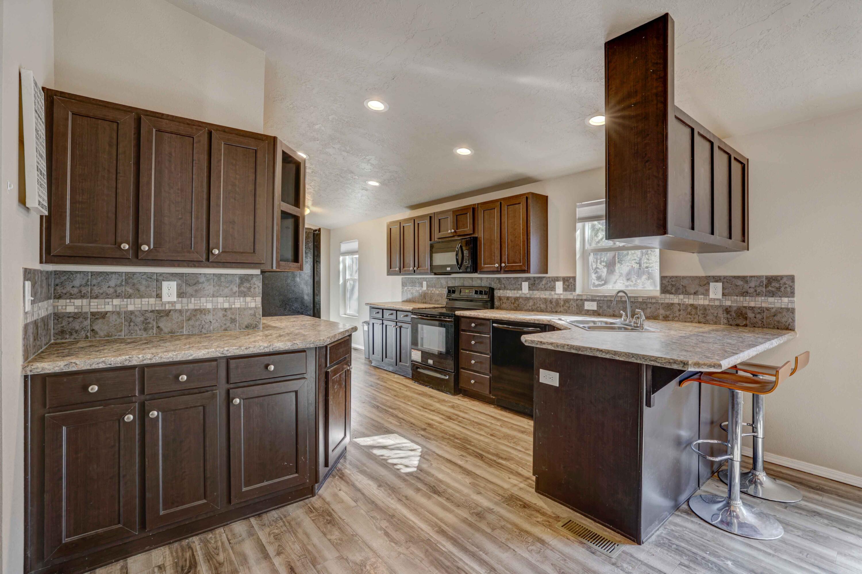 Romaine Village - Residential