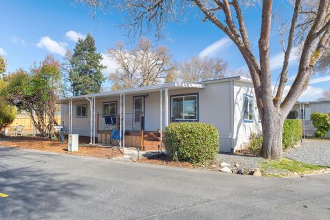 281 Lakeview Drive Grants Pass OR 97526