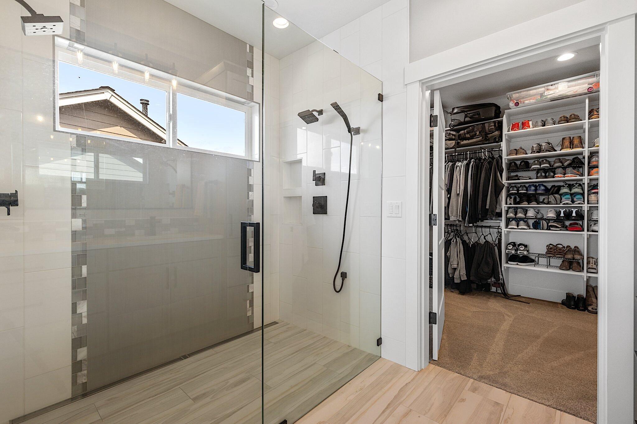 Bella Vista Heights Phases 1 & 2 - Residential