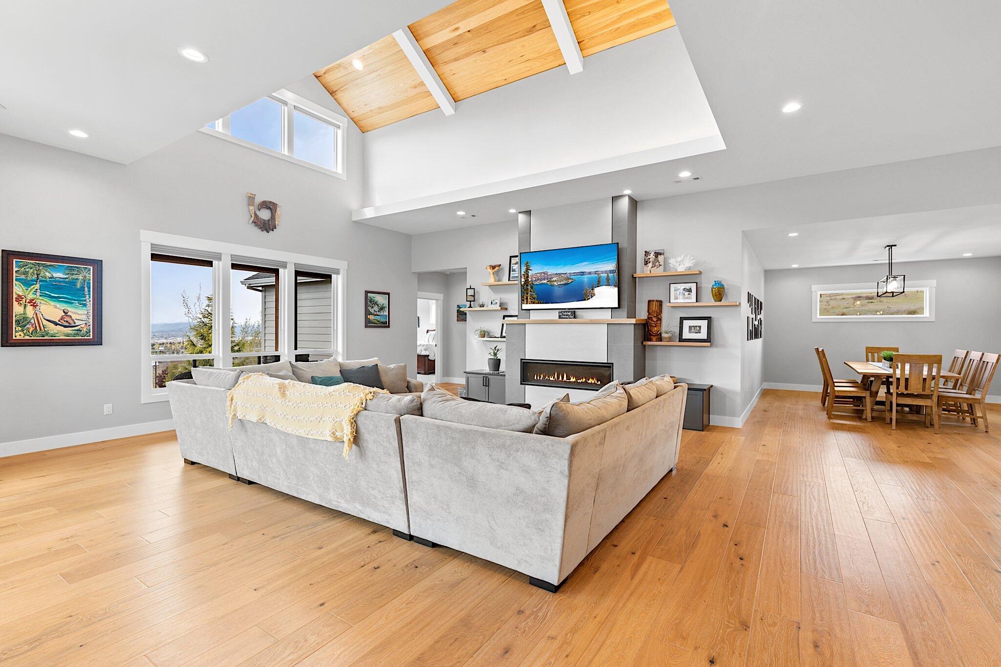 Bella Vista Heights Phases 1 & 2 - Residential