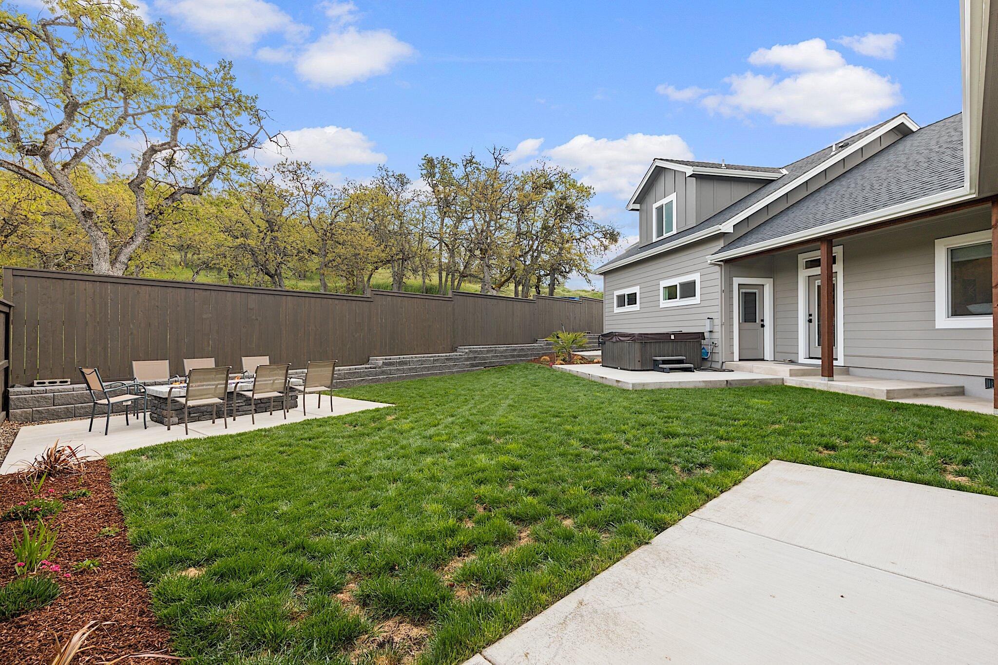 Bella Vista Heights Phases 1 & 2 - Residential