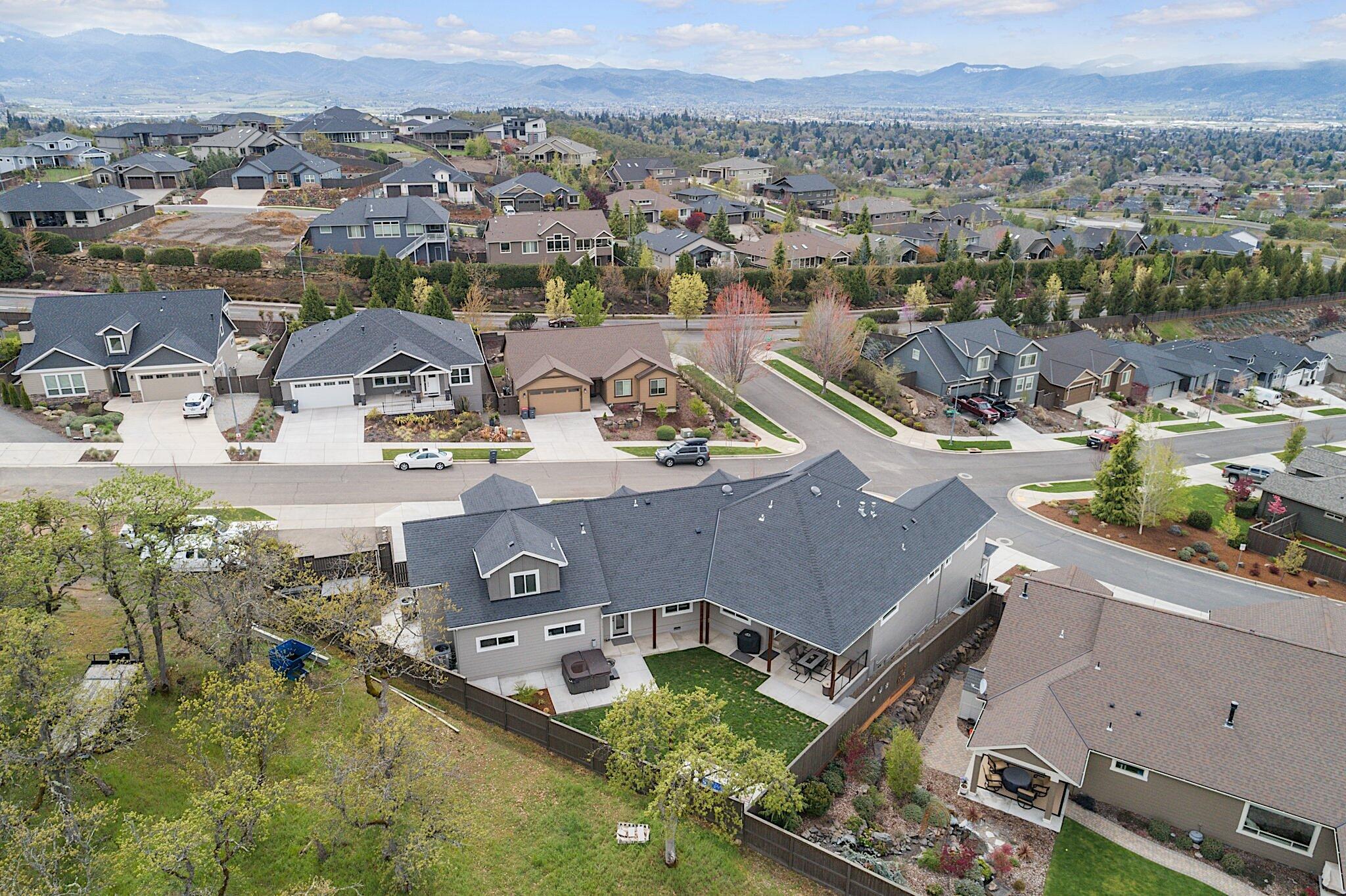 Bella Vista Heights Phases 1 & 2 - Residential