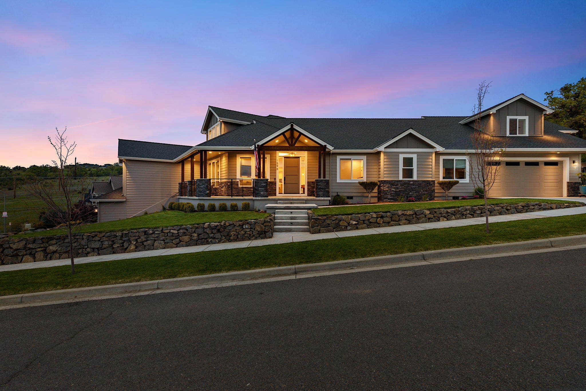 Bella Vista Heights Phases 1 & 2 - Residential