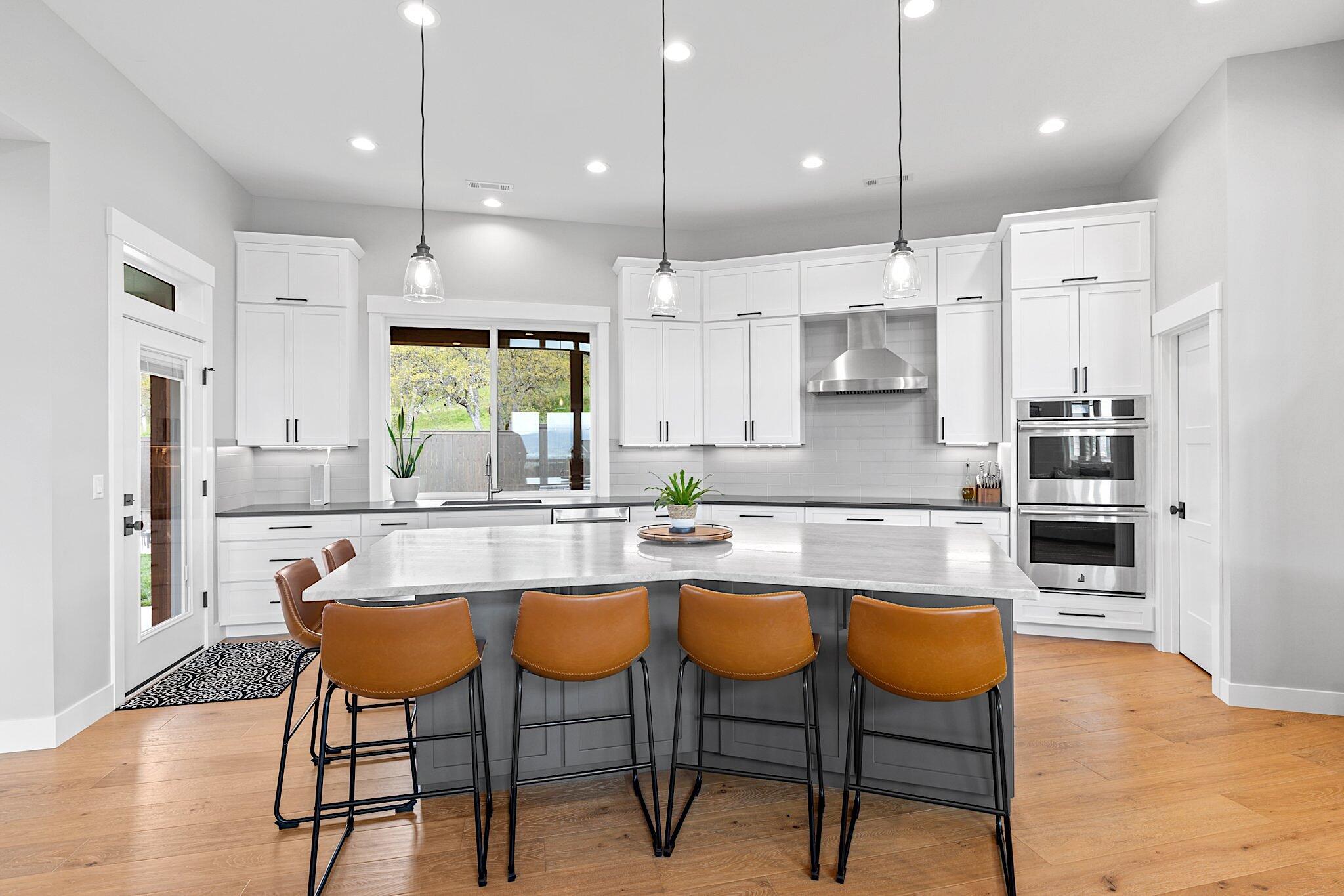 Bella Vista Heights Phases 1 & 2 - Residential