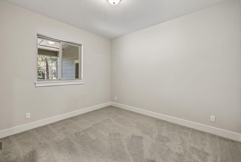 Tiny photo for 16065 Cascade Lane, La Pine, OR 97739 (MLS # 220209912)