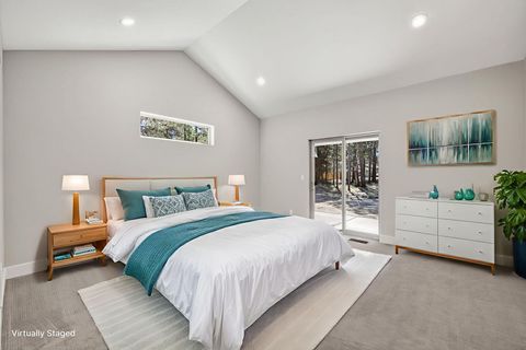 Tiny photo for 16065 Cascade Lane, La Pine, OR 97739 (MLS # 220209912)